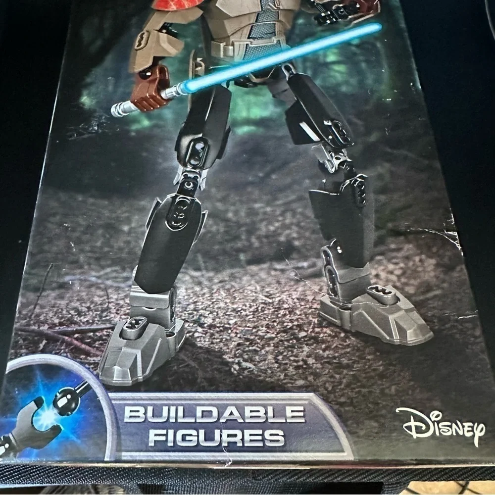 Retired LEGO Star Wars Finn 75116 | Buildable Action Figure | Sealed